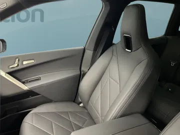 Car image 41