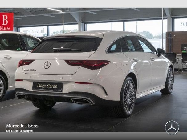 Mercedes-Benz CLA 250 Shooting Brake e 160 kW image number 3