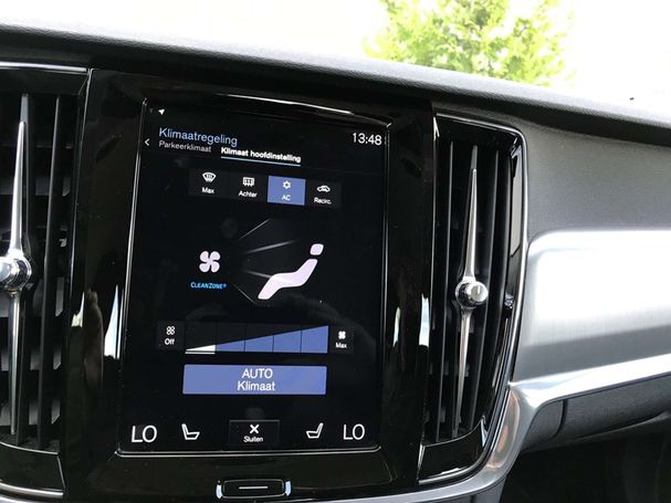 Volvo V90 D3 Momentum 110 kW image number 37