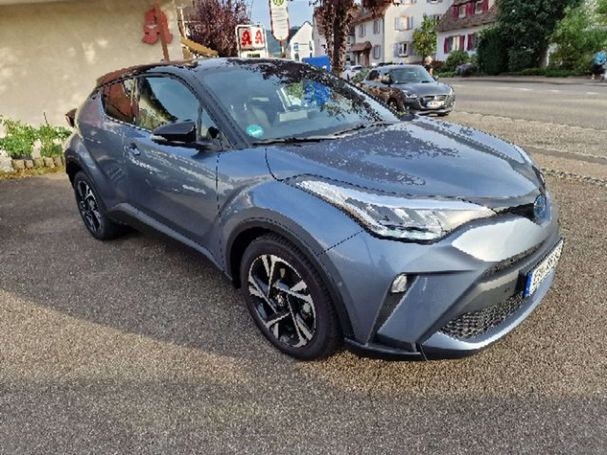 Toyota C-HR Hybrid 90 kW image number 2