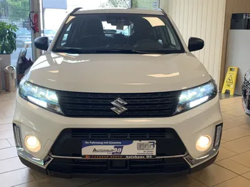Car image 3