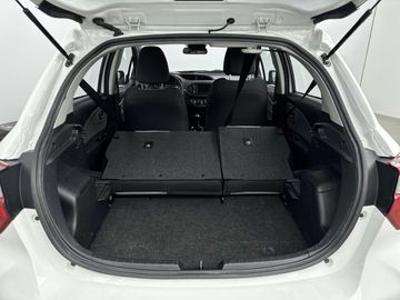 Car image 33