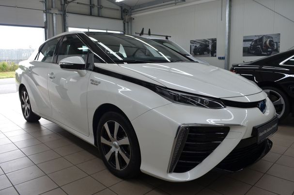 Toyota Mirai 113 kW image number 19