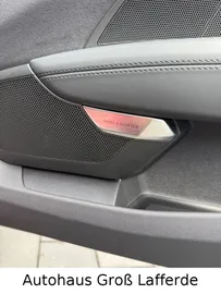 Car image 36