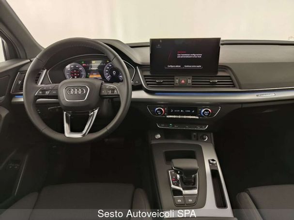 Audi Q5 50 TFSIe quattro S tronic Advanced Business 220 kW image number 8