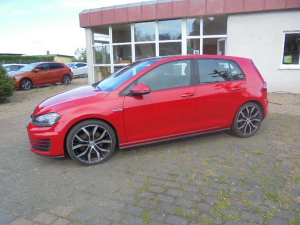 Volkswagen Golf GTD 135 kW image number 2