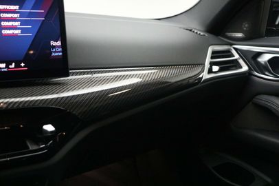 Car image 36