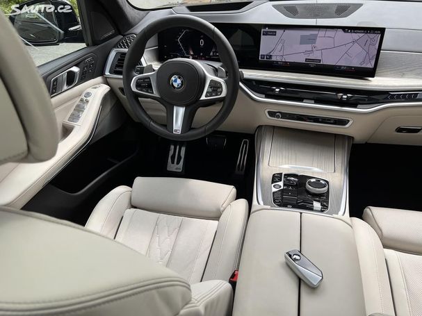 BMW X7 xDrive 250 kW image number 17