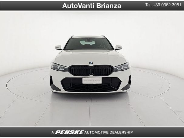 BMW 320d Touring xDrive 140 kW image number 8