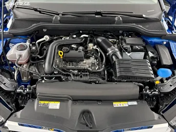 Car image 35