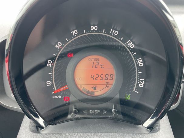 Toyota Aygo 53 kW image number 21