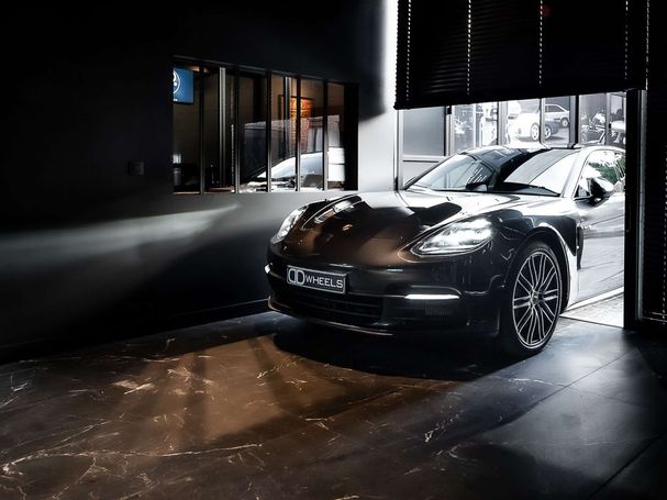 Porsche Panamera Turbo PDK 243 kW image number 6