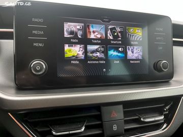 Car image 13