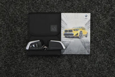 Car image 49