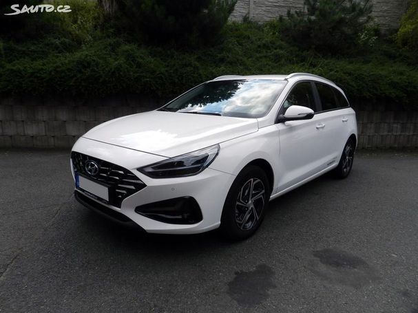 Hyundai i30 1.5i 81 kW image number 1