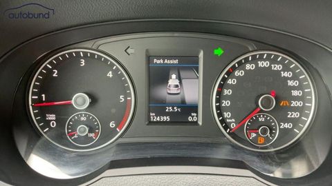 Car image 42
