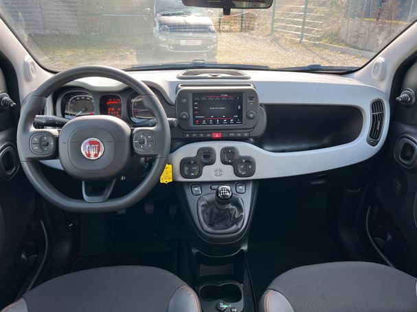 Fiat Panda Hybrid GARMIN 51 kW image number 4