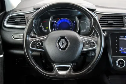 Car image 36