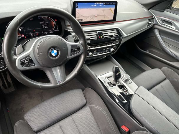 BMW 520d Touring 140 kW image number 9