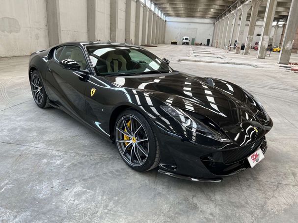 Ferrari 812 Superfast 588 kW image number 3