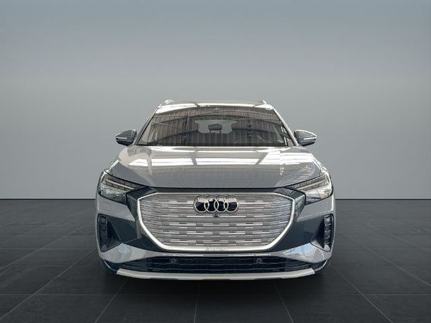 Audi Q4 45 quattro e-tron 195 kW image number 3