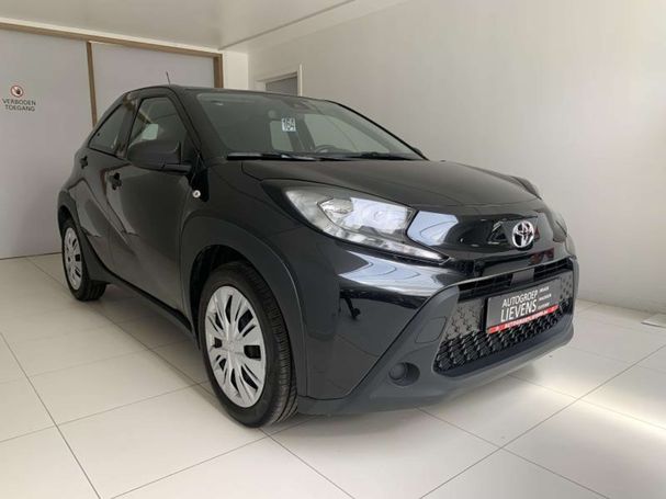 Toyota Aygo X 53 kW image number 2