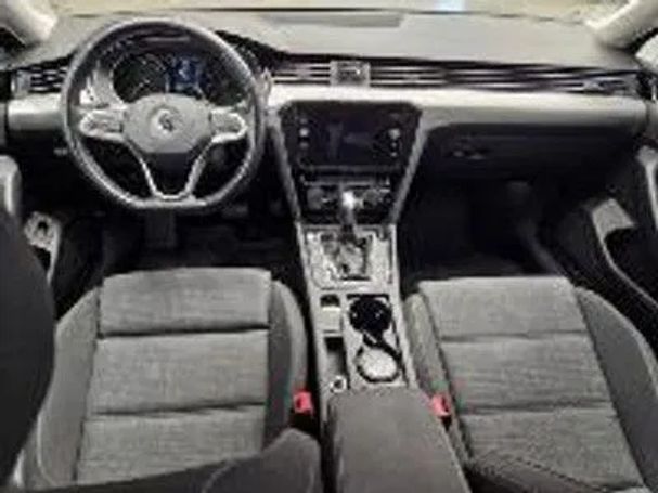 Volkswagen Passat DSG 110 kW image number 6