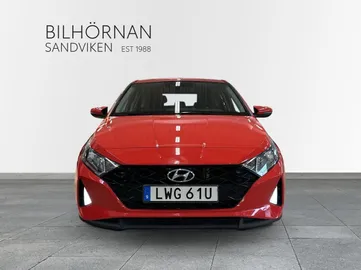 Car image 2