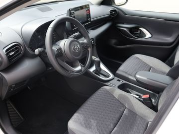 Car image 6