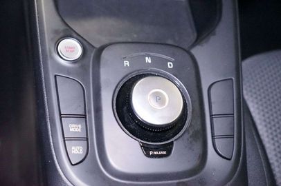 Car image 30