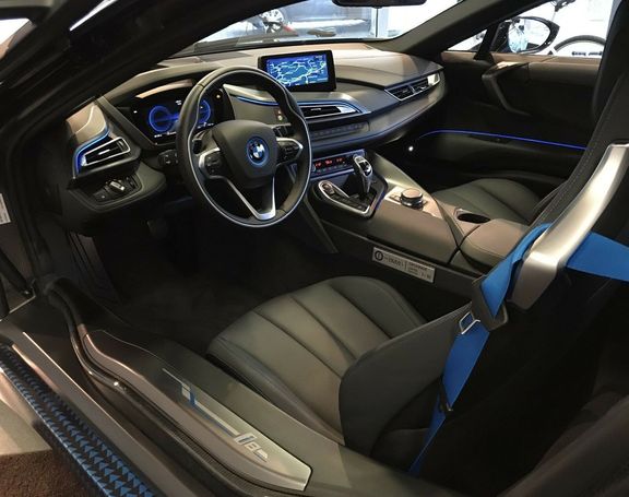 BMW i8 xDrive 266 kW image number 7