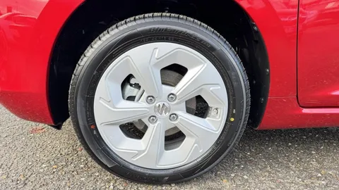 Car image 27