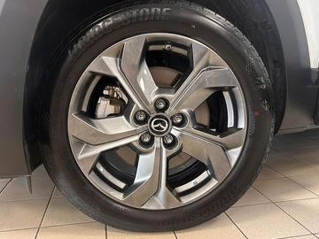Car image 30