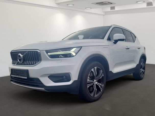 Volvo XC40 Recharge Plug-in T4 Inscription Expression 155 kW image number 1