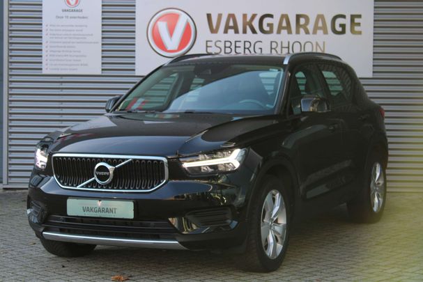 Volvo XC40 T4 Momentum 140 kW image number 1