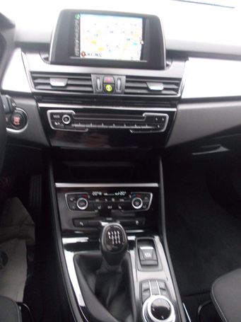 BMW 220i 141 kW image number 15