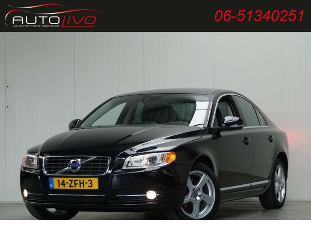 Volvo S80 T5 Summum 177 kW image number 1