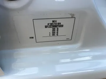 Car image 38