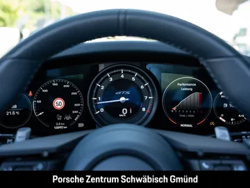 Car image 38