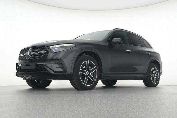 Mercedes-Benz GLC 300 e AMG Line 4Matic 230 kW image number 10