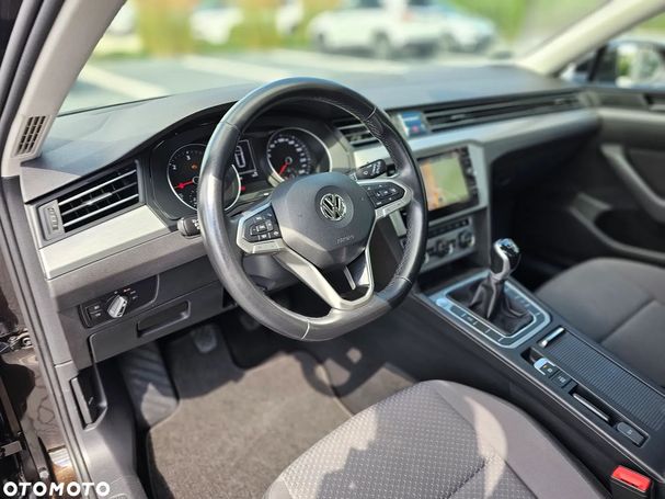 Volkswagen Passat 110 kW image number 12