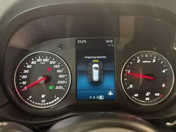 Car image 31