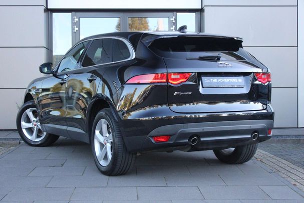 Jaguar F-Pace AWD 184 kW image number 2