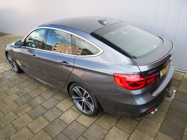 BMW 320i Gran Turismo 135 kW image number 33