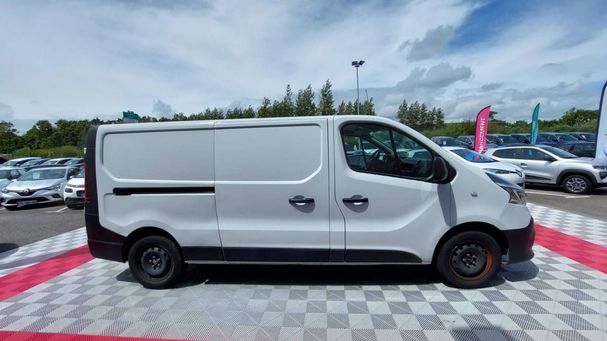 Renault Trafic DCi 120 L2H1 88 kW image number 3