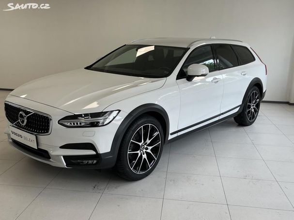 Volvo V90 Cross Country D4 AWD 140 kW image number 1