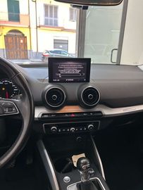 Car image 29