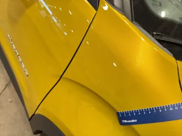 Car image 25
