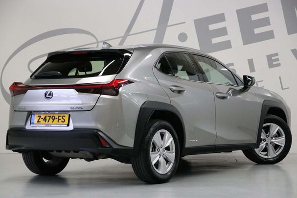 Lexus UX 250h 135 kW image number 17