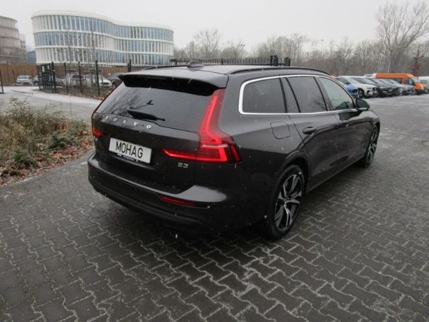 Volvo V60 B3 Core 120 kW image number 3